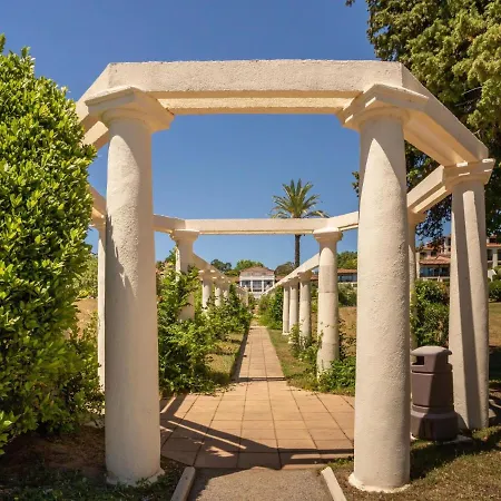 아파트 Les Parcs De Grimaud-7 By Interhome 그리모